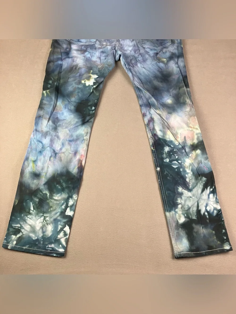 Levis 541 Athletic Taper Jeans Men’s Size 32x34 Tie Dye Navy Blue Multicolor. In